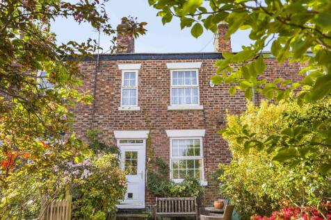 2 bedroom cottage for sale