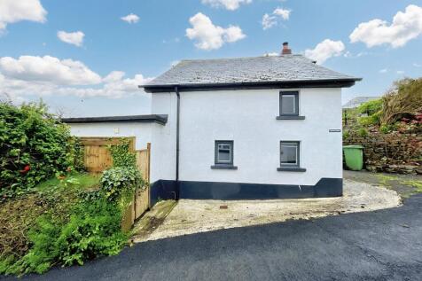 2 bedroom detached house for sale