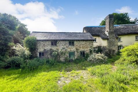 2 bedroom detached house for sale