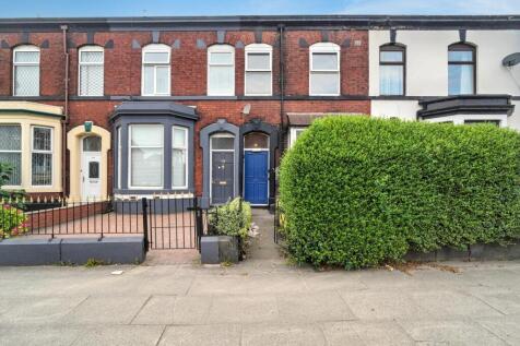2 bedroom block of apartments for sale