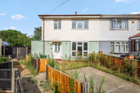 3 bedroom end of terrace house for sale