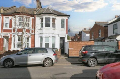 1 bedroom flat for sale