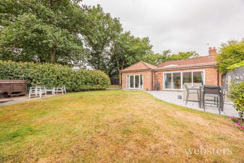 4 bedroom bungalow for sale