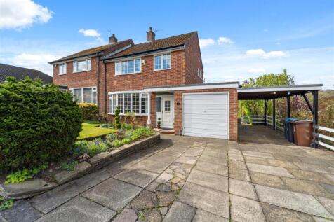 3 bedroom semi-detached house for sale