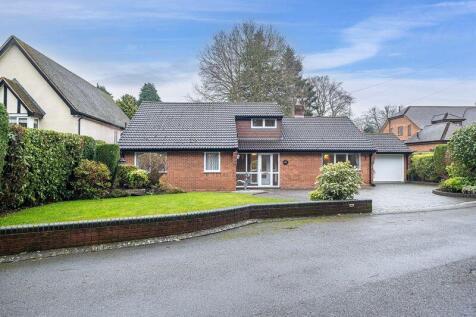 Highgate, Streetly, Sutton Coldfield 3 bed detached bungalow for sale