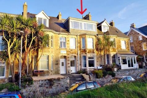 4 bedroom maisonette for sale