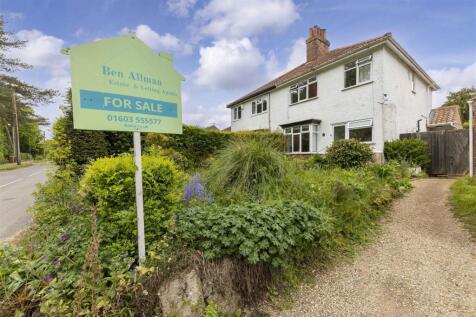 3 bedroom semi-detached house for sale