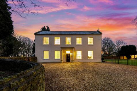 High Street, Northampton NN4 5 bed country house for sale