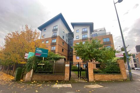 Bishopsgate Street, Regal Court, B15 2 bed apartment for sale
