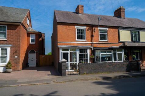 2 bedroom end of terrace house for sale
