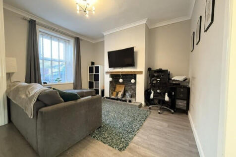 Cross Street, Blackburn BB3 3 bed terraced house for sale