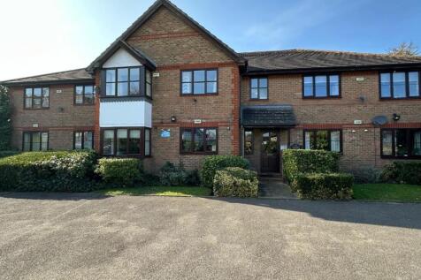 Flat 2 Cramer Court, Warwick Road... 1 bed flat for sale