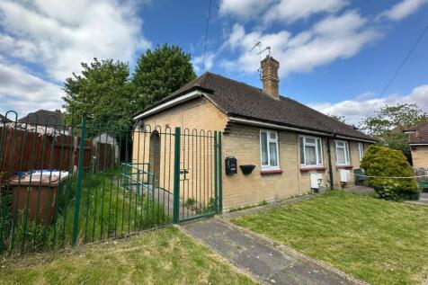 179 Iron Mill Lane, Crayford... 1 bed bungalow for sale