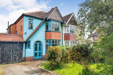 55 Reservoir Road, Solihull, West... 3 bed semi