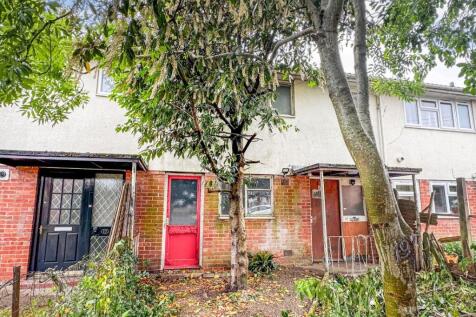 19 Ash Close, Hythe, Southampton... 3 bed terraced house for sale