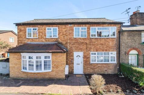 Flat 3, 36 College Road, Harrow... 2 bed flat for sale
