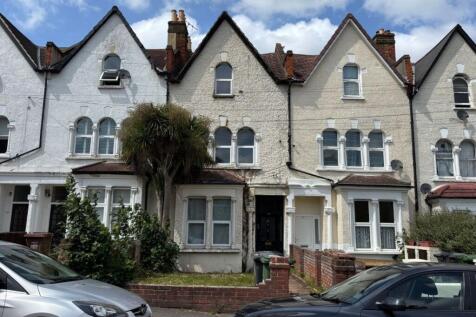 20 Champion Crescent, Sydenham... 5 bed apartment for sale