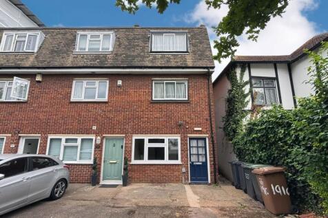 191C Burnt Ash Hill, Lee, London... 4 bed end of terrace house for sale