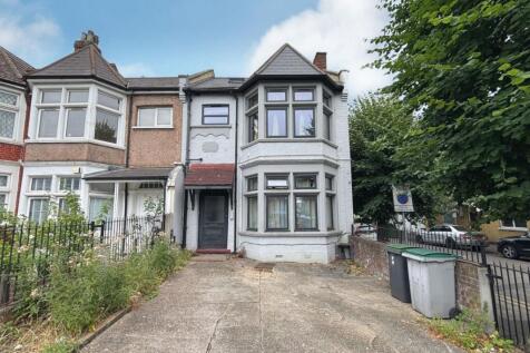 638D Green Lanes, Hornsey, London, N8... 1 bed flat for sale