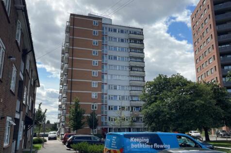 56 Prospect Ring, East Finchley... 2 bed flat for sale