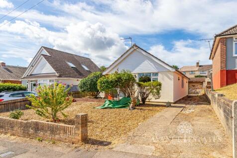 Corbiere Avenue, Poole BH12 3 bed bungalow for sale