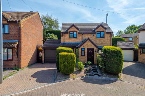 3 bedroom detached house for sale