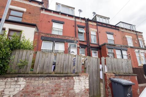 Hudson Grove, Leeds 2 bed terraced house for sale