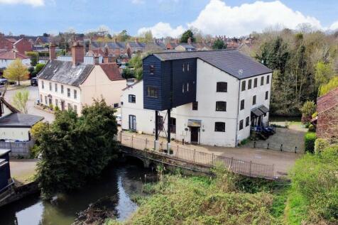 Millstream House, 5 The Watermill... 4 bed barn conversion for sale
