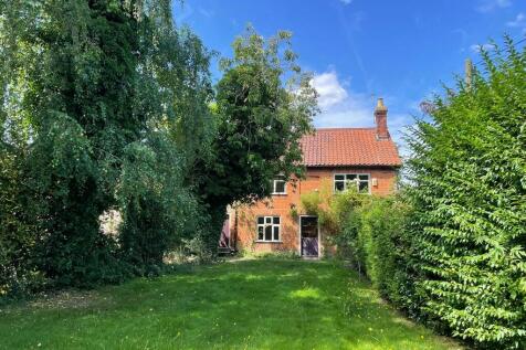 The Street, Somerleyton 3 bed detached house for sale