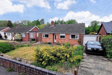 Park Drive, Worlingham, Beccles 3 bed detached bungalow for sale