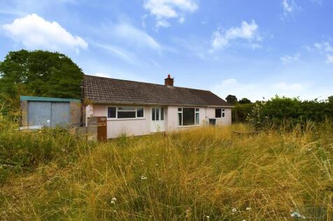 Broadclyst Station, Devon 4 bed bungalow for sale