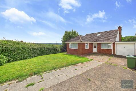 4 bedroom retirement property for sale