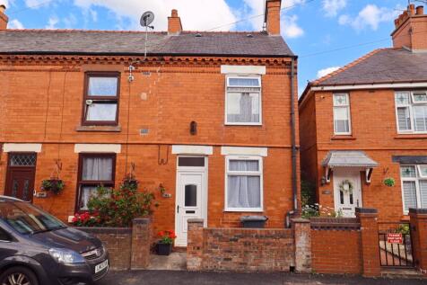 2 bedroom end of terrace house for sale