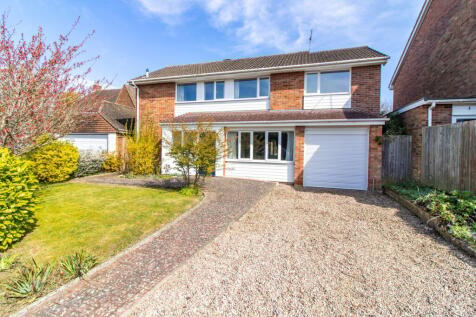 Newstead Avenue, Bushby, Leicester, LE7 4 bed detached house for sale