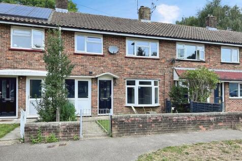 Ifield, Crawley 3 bed terraced house for sale