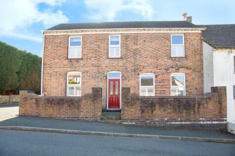 3 bedroom end of terrace house for sale
