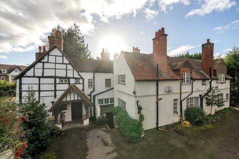 7 bedroom detached house for sale