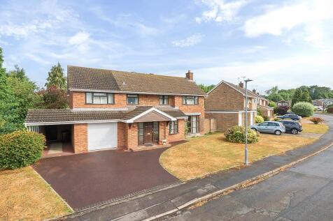 Wokingham, Berkshire 5 bed detached house for sale