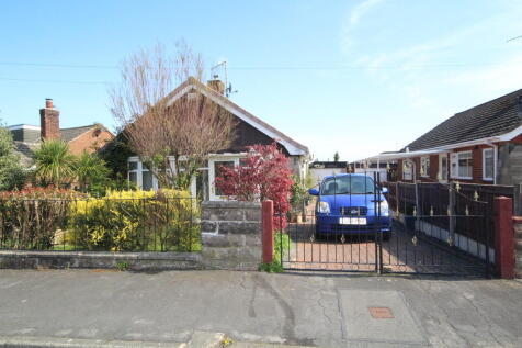 Highland Avenue, Aston 2 bed detached bungalow for sale