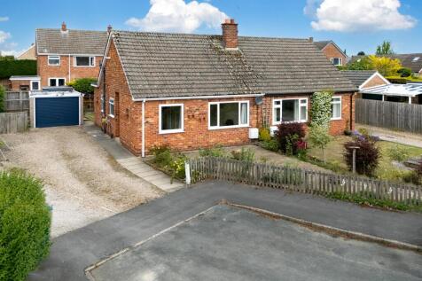 Sherbuttgate Drive, Pocklington... 2 bed semi
