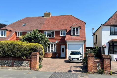 5 bedroom semi-detached house for sale
