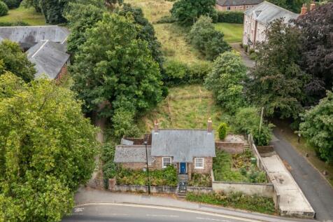 Heslington Road, York 2 bed detached house for sale