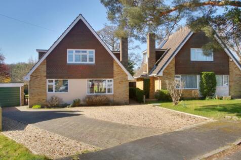 North Baddesley, Southampton 4 bed chalet for sale