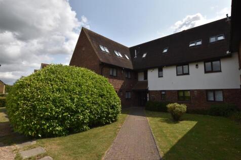 Abbotsleigh Road, South Woodham Ferrers 2 bed apartment for sale