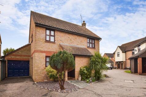 Great Smials, South Woodham Ferrers 4 bed detached house for sale