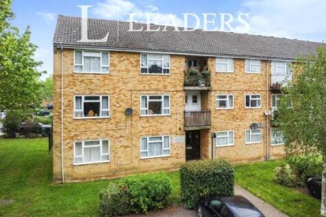 Tweed Close, Halstead, Essex 3 bed apartment for sale