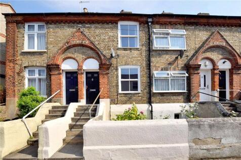 Croft Road, Sudbury, Suffolk 2 bed terraced house for sale