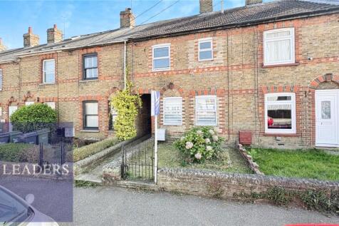 Kings Road, Halstead, Essex 3 bed terraced house for sale