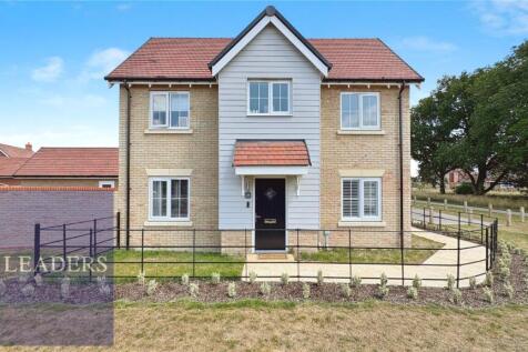 Edwards Avenue, Halstead, Essex 3 bed detached house for sale