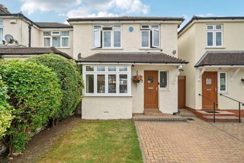Beverley Road, Whyteleafe CR3 3 bed detached house for sale